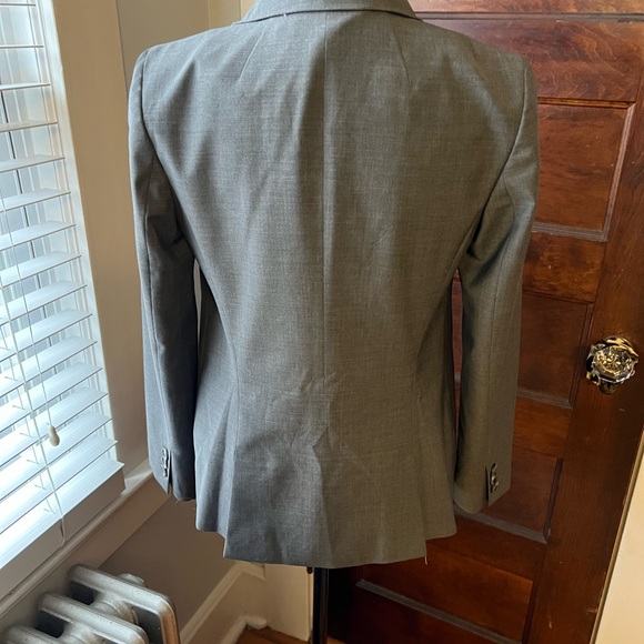 Talbots blazer gray 2 button front faux pockets lined vintage style preppy SZ 4P - Picture 6 of 10
